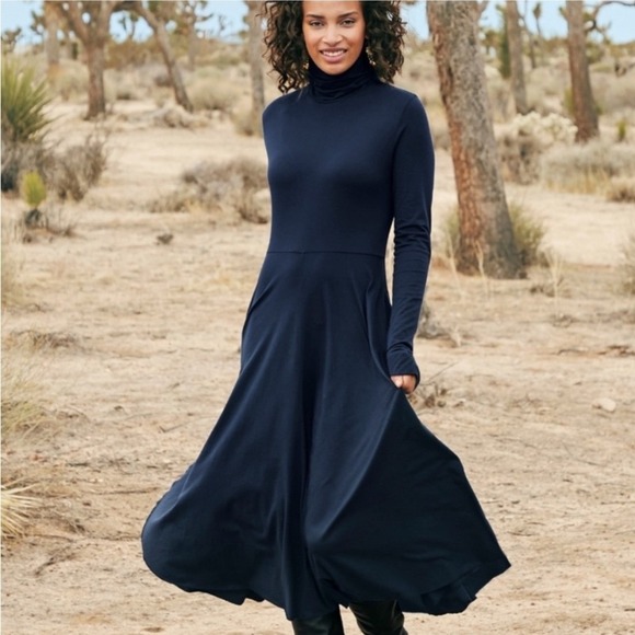 Peruvian Connection Dresses & Skirts - Peruvian Connection Ariana Navy Blue Stretch Jersey Turtleneck Midi Dress Large
